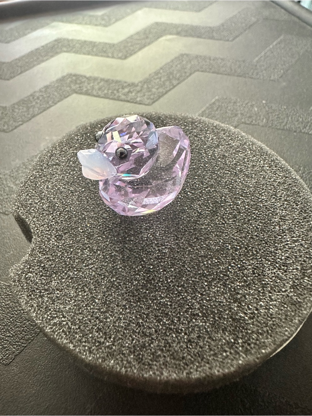 Swarovski Crystal Duck Figurine in Light Purple - Picture 4 of 12